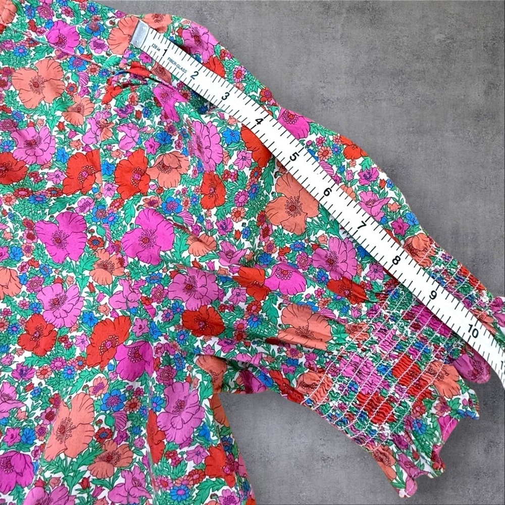 J.CREW Smocked Puff-Sleeve Top in Liberty® Meadow Song Fabric | Small - Picture 13 of 14